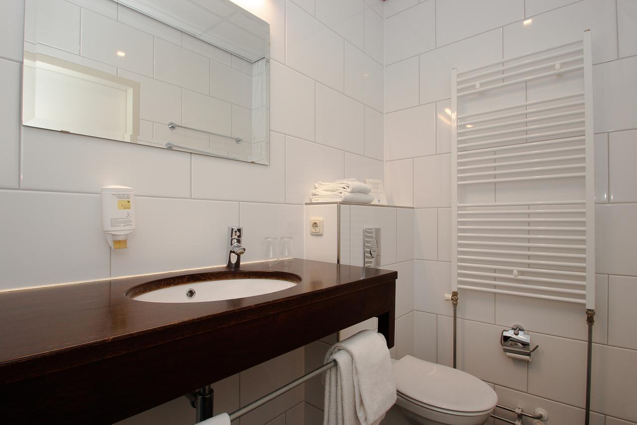 Hotel Aan De Singel Delfzijl Ngoại thất bức ảnh